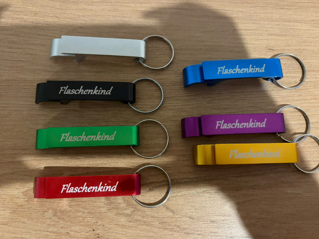 Flaschenkind – Flaschenöffner mit Schlüsselanhänger